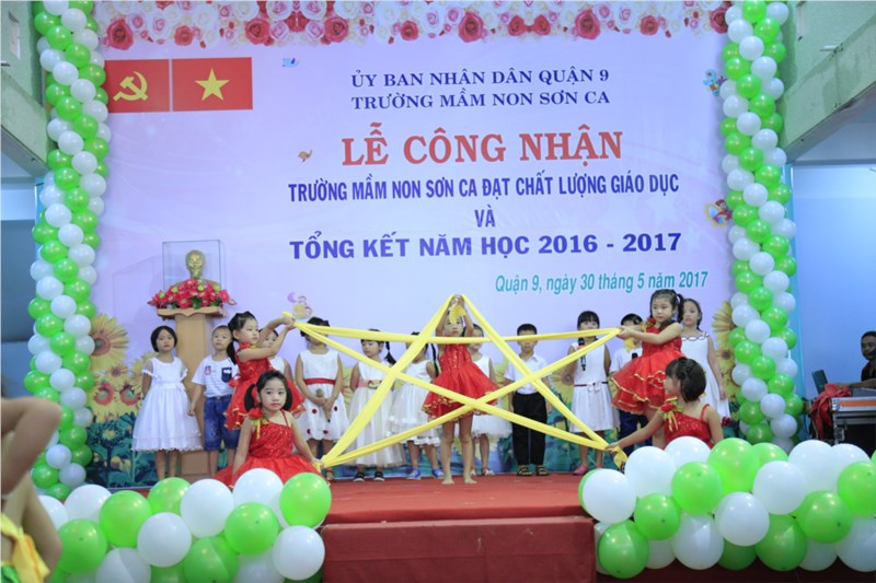Quyết định công nhận đạt tiêu chuẩn chất lượng giáo dục năm học 2015 - 2016 